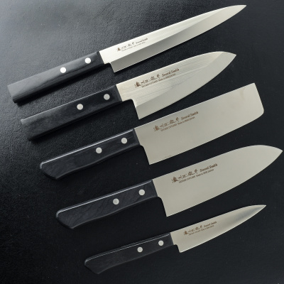801-829 Нож кухонный Накири 16см SATAKE Япония, серия Black Pakka Wood 